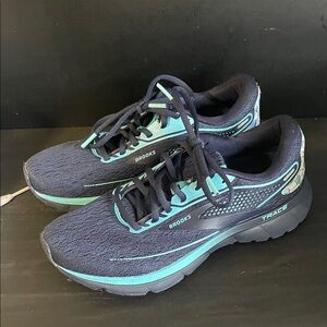Brooks Women's Athletic Shoes in Navy and Aqua